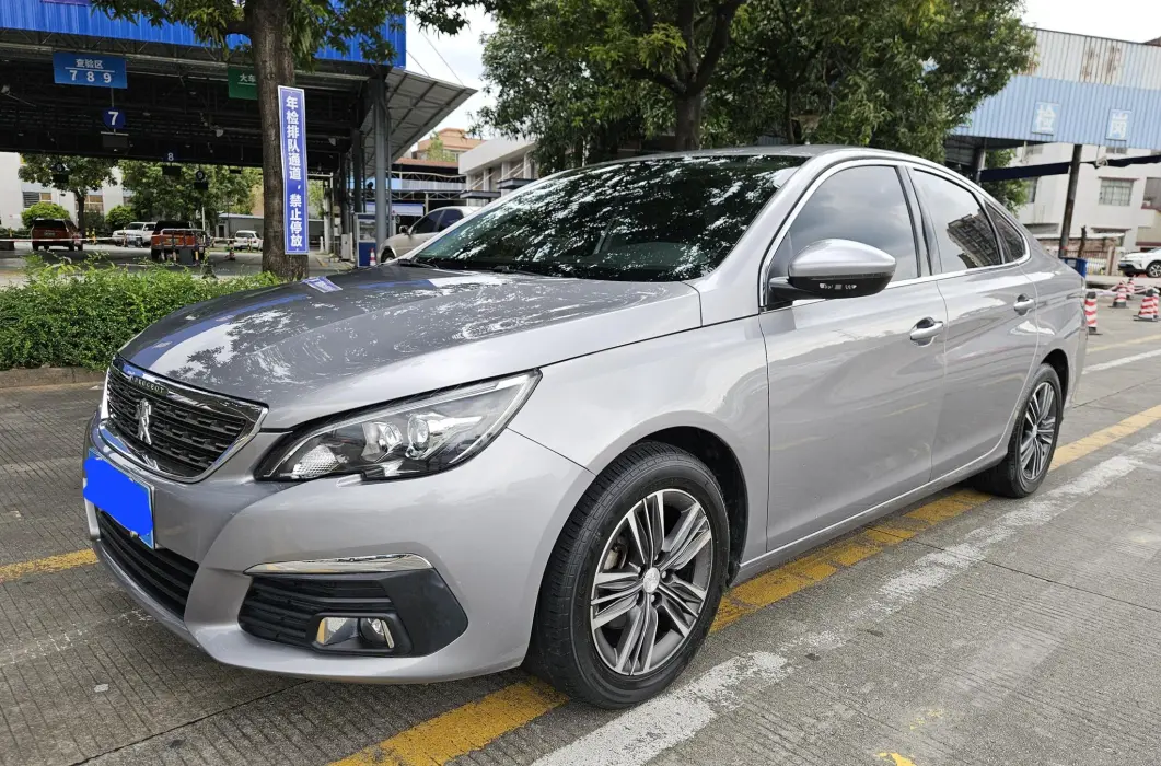 Peugeot 308 2016 1.6L automatic luxury version