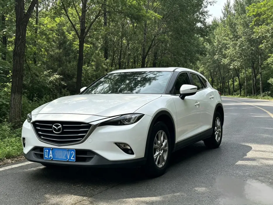 Mazda CX-4 2016 2.0L automatic two-wheel drive Blue Sky Premium Edition
