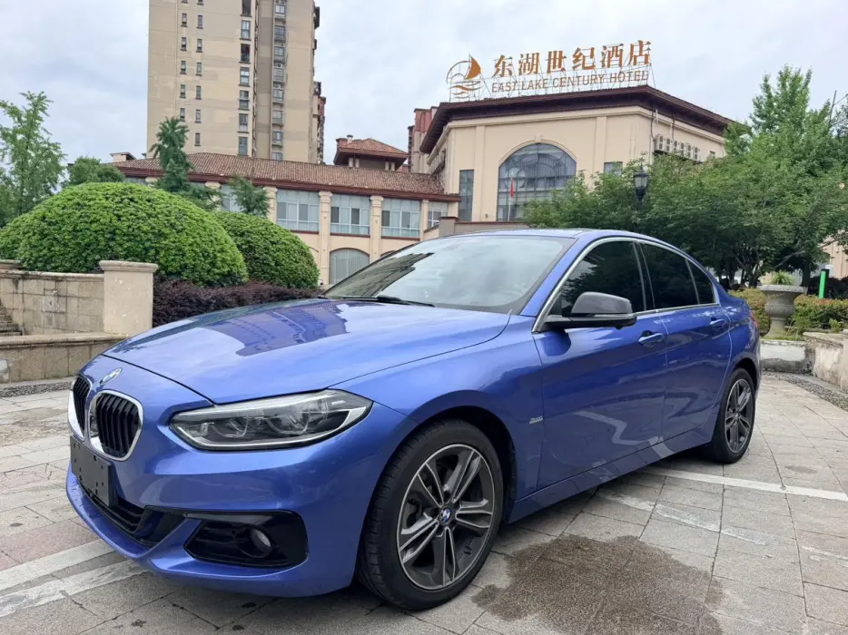 BMW 1 Series 2018 118i Sports
