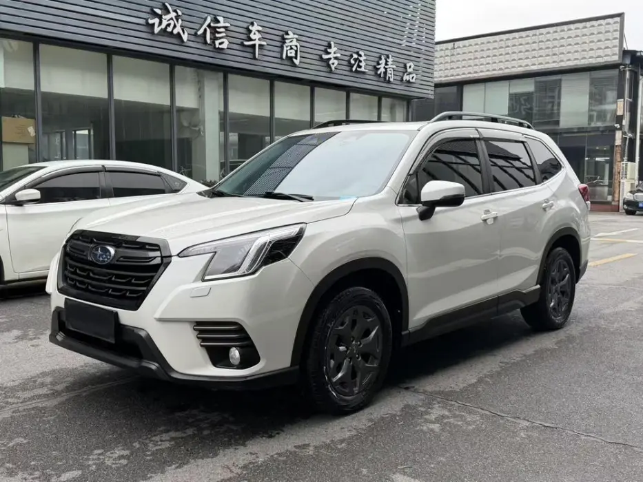 FORESTER 2022 2.0i AWD Deluxe Edition EyeSight