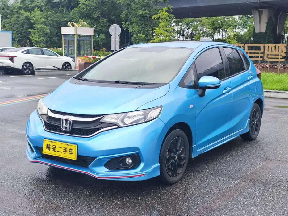 Fit 2018 1.5L CVT Trendy Running+ Edition