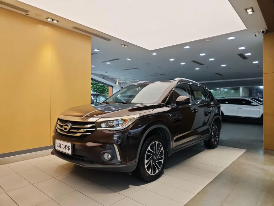 Trumpchi GS4 2017 200T G-DCT 2WD Elite Edition