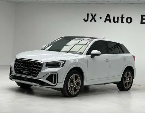 Audi Q2L 2022 35 TFSI fashionable and dynamic
