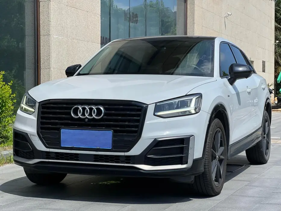 Audi Q2L 2020 35TFSI aggressive and dynamic model