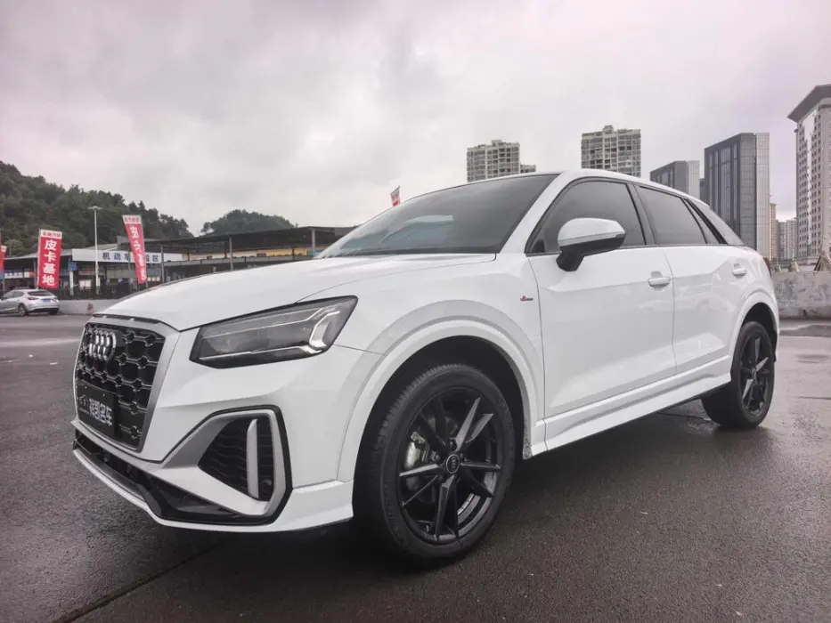 Audi Q2L 2022 35 TFSI aggressive and dynamic model