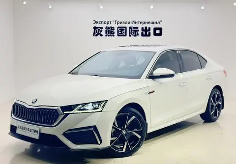 Octavia 2022 PRO TSI280 DSG Luxury Edition