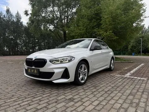 BMW 1 Series 2021 facelift 120i M Sports Night Edition