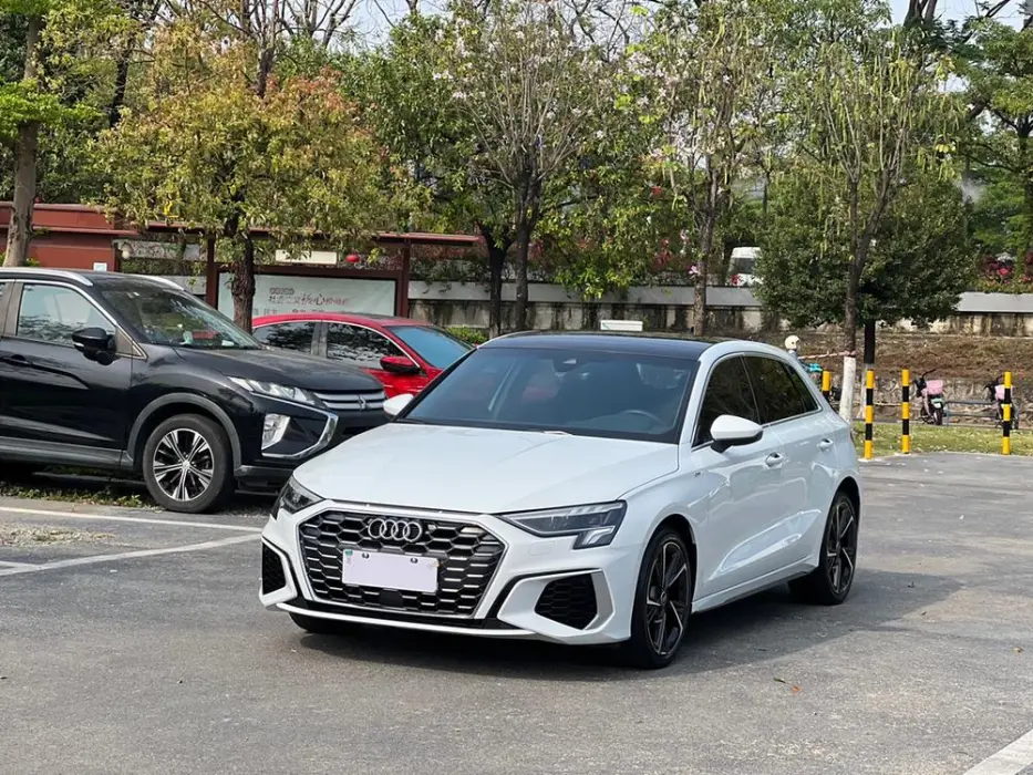 Audi A3 2024 Sportback 35 TFSI stylish and sporty
