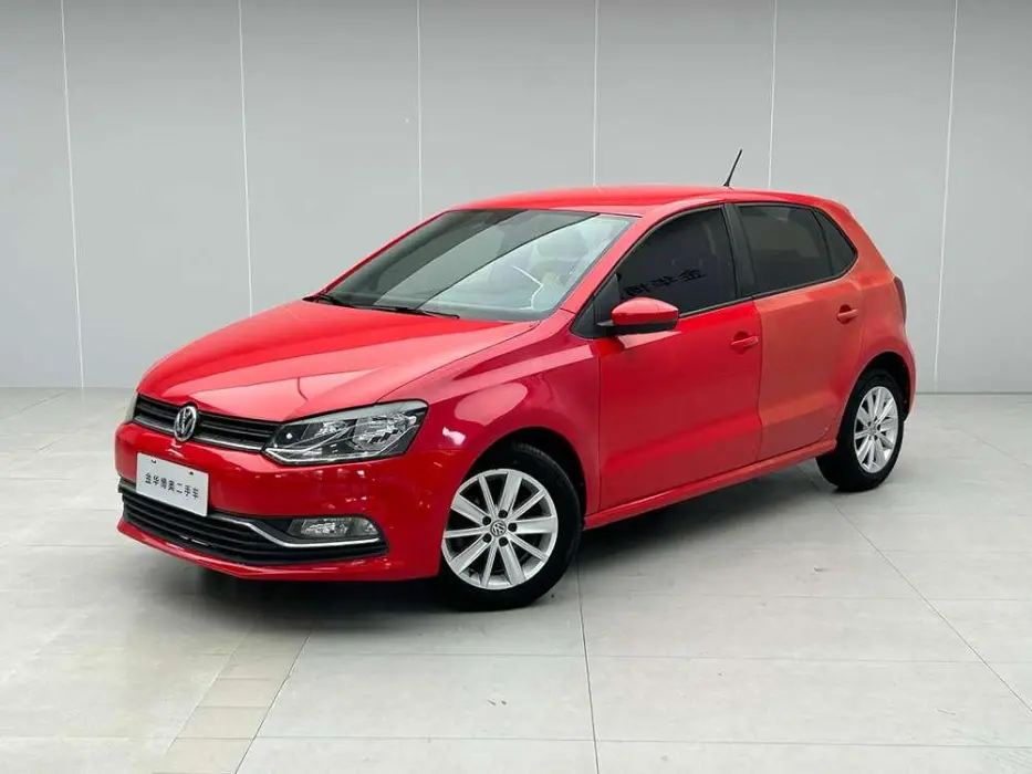 Polo 2014 1.4L automatic comfort version