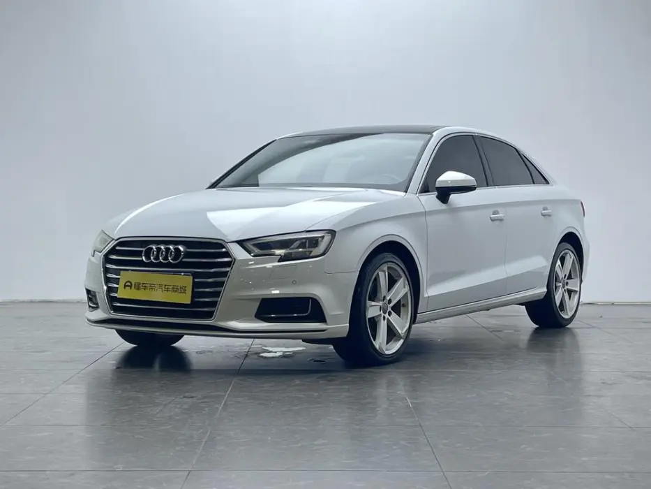 Audi A3 2018 30th Anniversary Model Limousine 35 TFSI Fashion Model