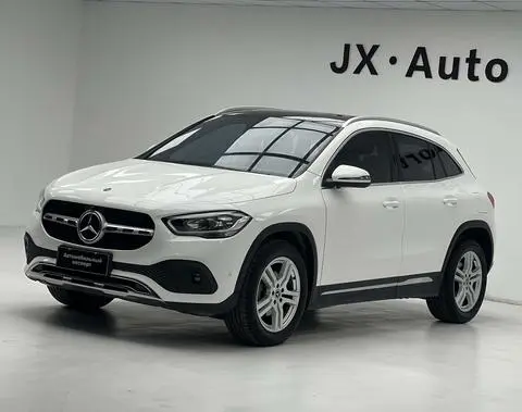 Mercedes-BenzGLA 2020 GLA 180