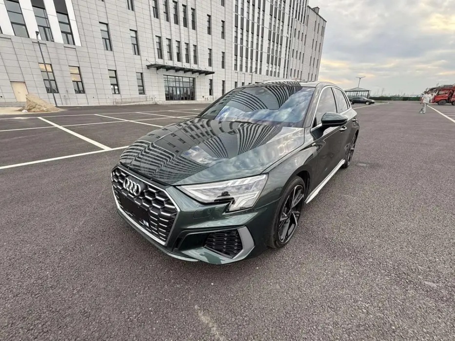 Audi A3 2022 Sportback 35 TFSI stylish and sporty