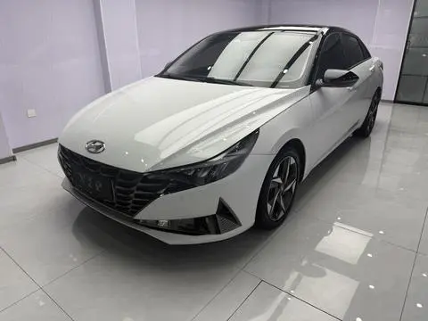 Elantra 2022 1.5L CVT LUX Premium Edition