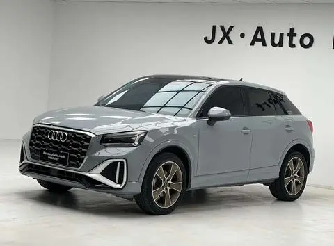Audi Q2L 2022 35 TFSI fashionable and dynamic