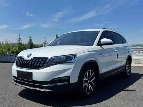 Komic 2023 facelift 1.5L automatic comfort version
