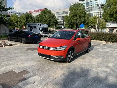 Touran L 2018 280TSI Extension Deluxe Edition 6 seats National V