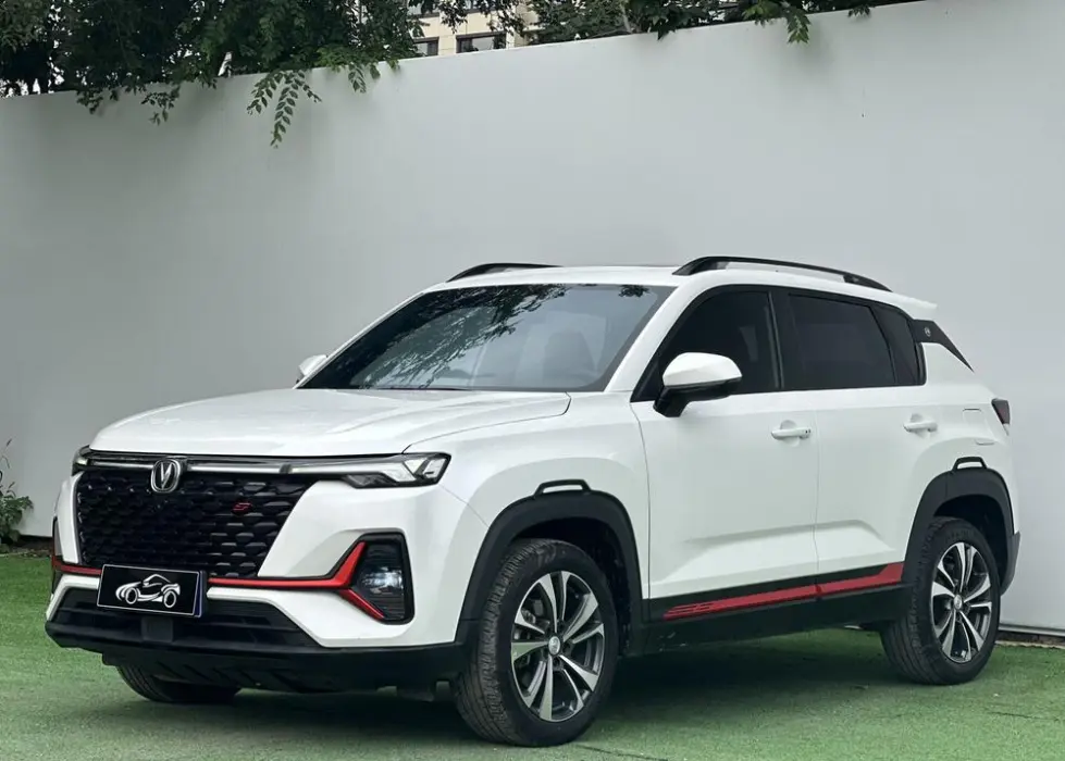 Changan CS35 PLUS 2022 Blue Whale NE 1.4T DCT luxury model