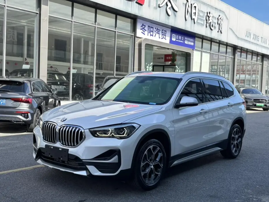 BMW X1 2022 sDrive20Li Fashion Model
