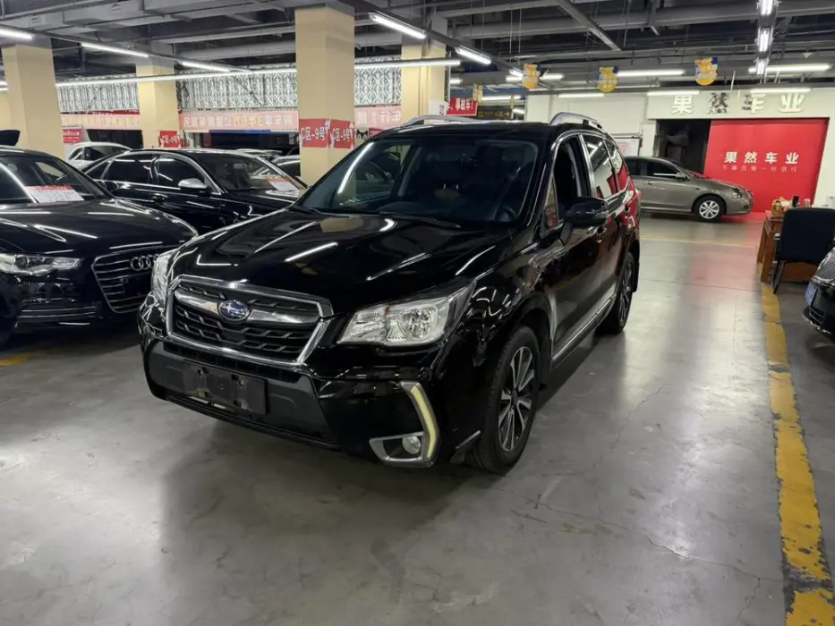 FORESTER 2016 2.0i Fashion Navigation Edition