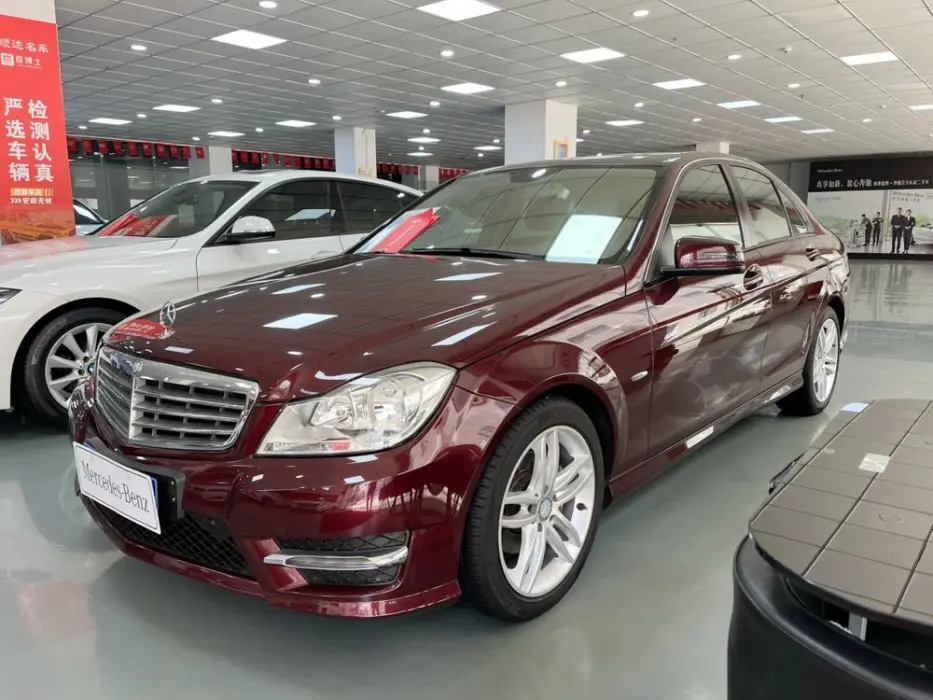 Mercedes-Benz C-Class 2013 C 180 Classic Grand Edition