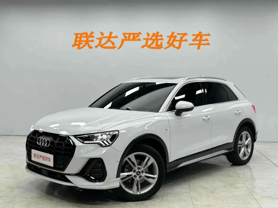 Audi Q3 2022 35 TFSI Fashionable and Elegant