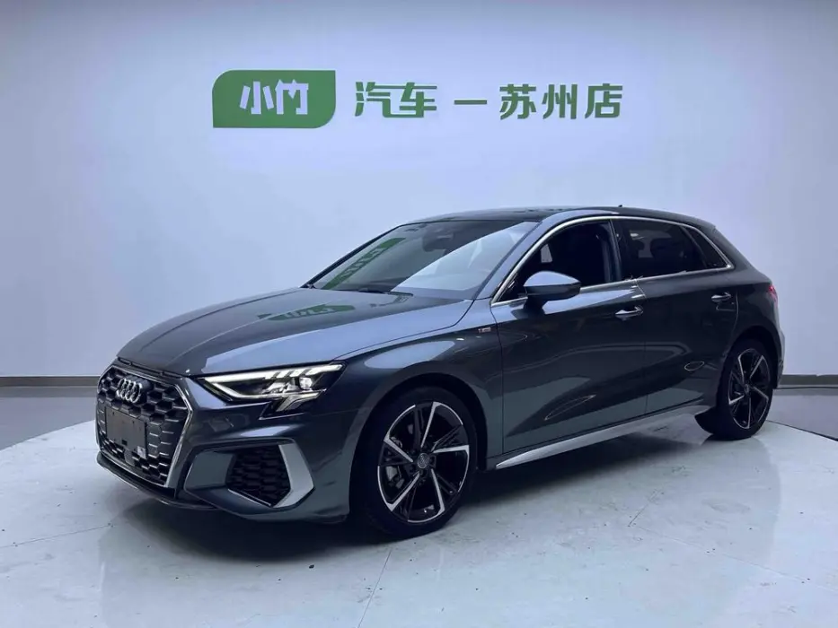 Audi A3 2021 Sportback 35 TFSI stylish and sporty