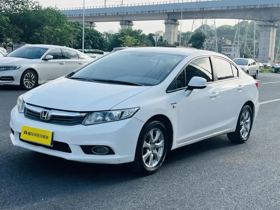 Civic 2013 10th Anniversary 1.8L Automatic Comfort Edition