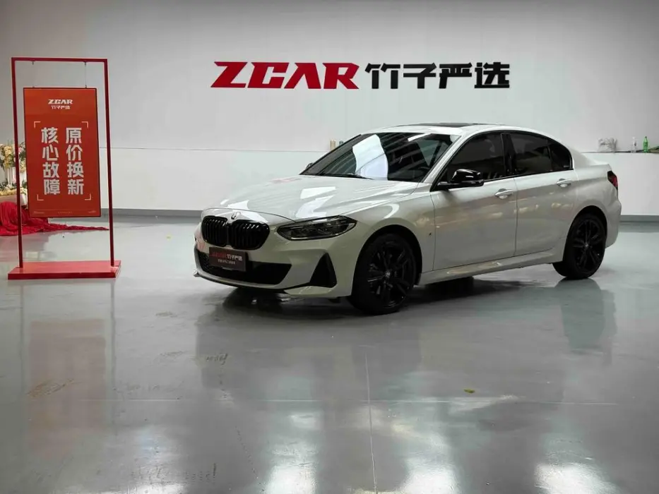 BMW 1 Series 2023 125i M Sports Night Edition