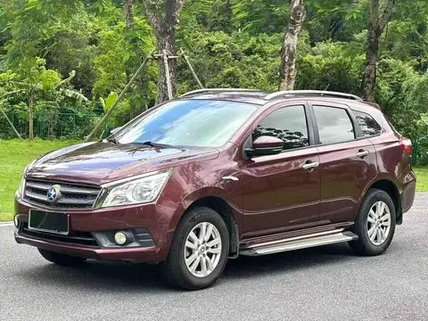 Venucia T70 2015 2.0L CVT Ruixing Edition