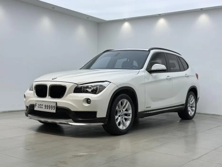 BMW X1 2015 sDrive18i stylish upgraded version