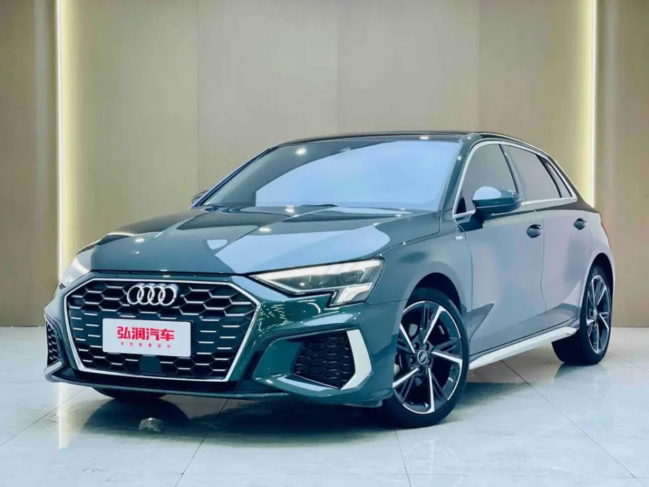 Audi A3 2023 Sportback 35 TFSI stylish and sporty
