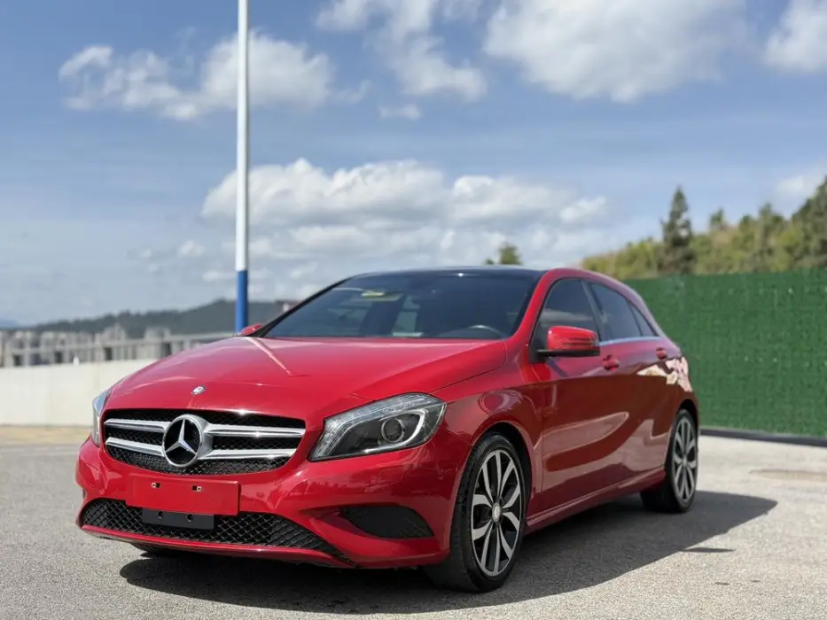 Mercedes-Benz A-Class (Imported) 2015 A 200 Fashion Model
