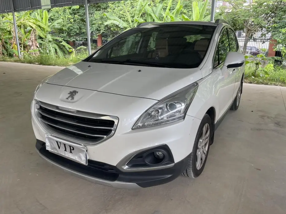 Peugeot 3008 2015 2.0L Automatic Classic Edition