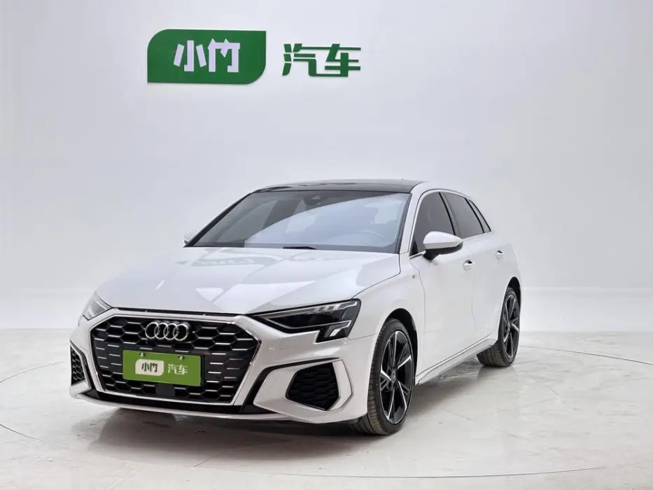 Audi A3 2022 Sportback 35 TFSI stylish and sporty