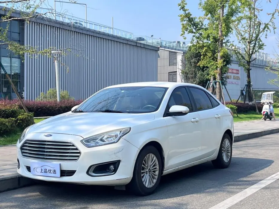 Forex 2017 1.5L automatic comfort model