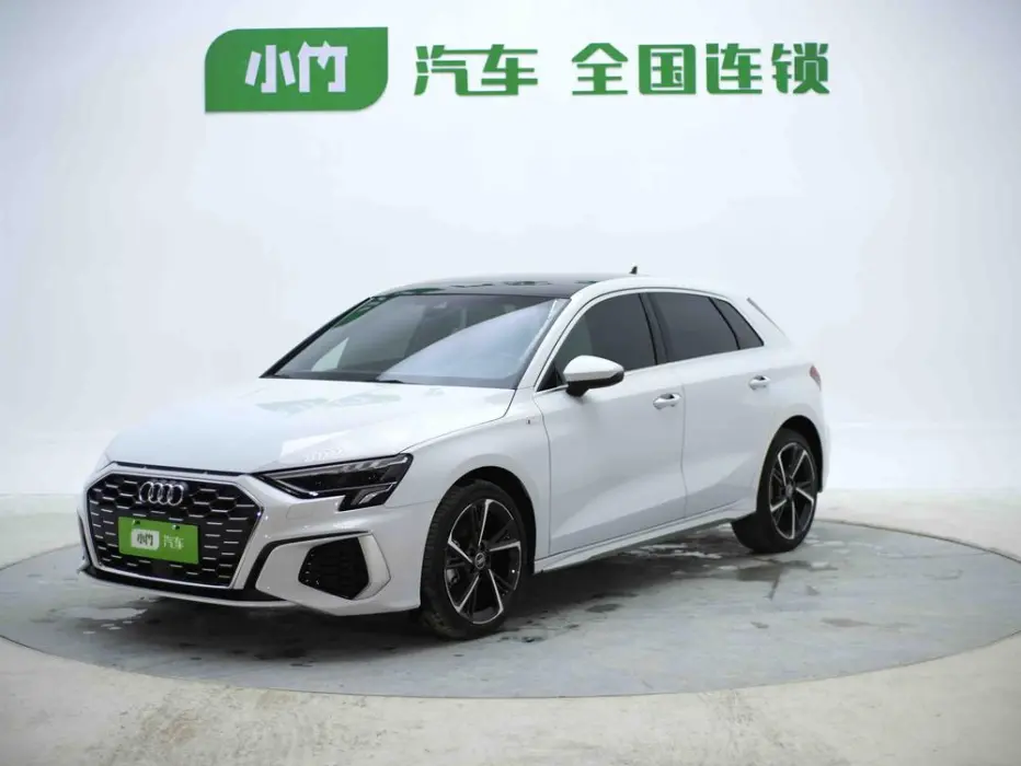 Audi A3 2023 Sportback 35 TFSI stylish and sporty