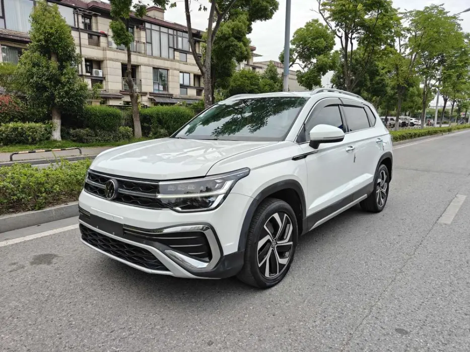Tuyue 2023 300TSI 2WD Bright Moon Edition