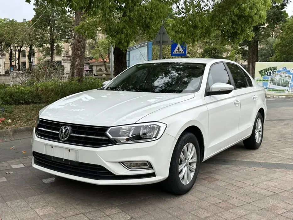 Bora 2018 1.5L automatic comfort model