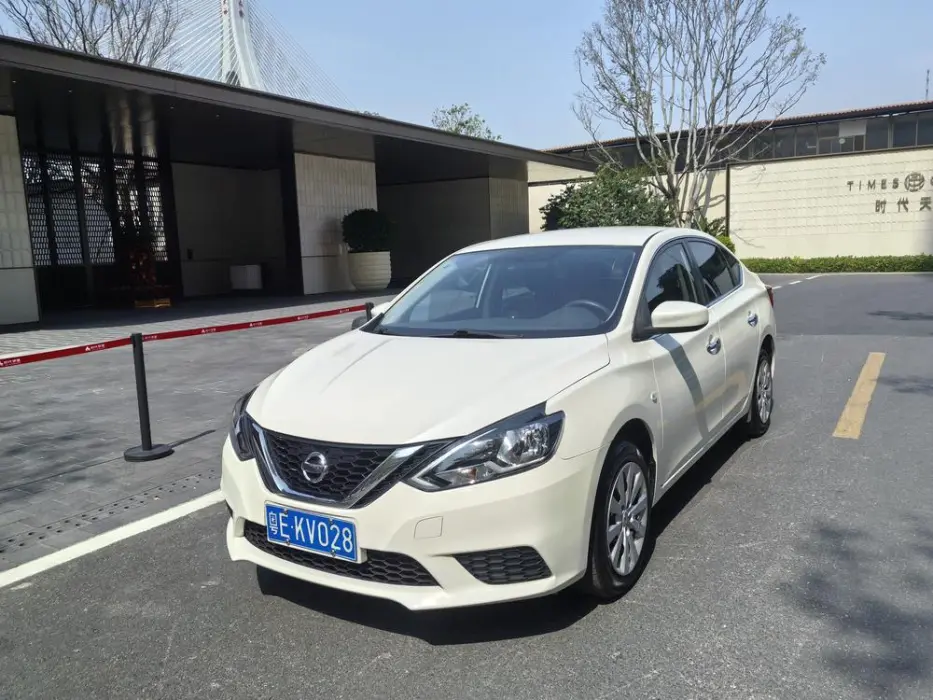 Sylphy 2022 Classic 1.6 XE CVT Comfort Edition