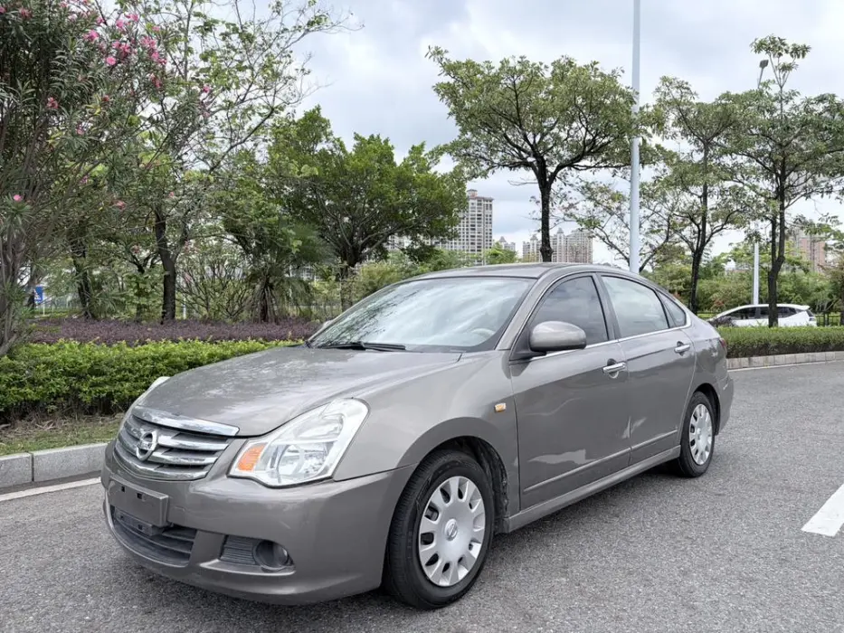 Sylphy 2012 Classic 1.6XE Automatic Comfort Edition