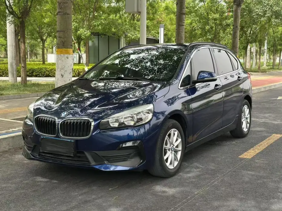 BMW 2 Series Station Wagon 2018 218i Fashion Model