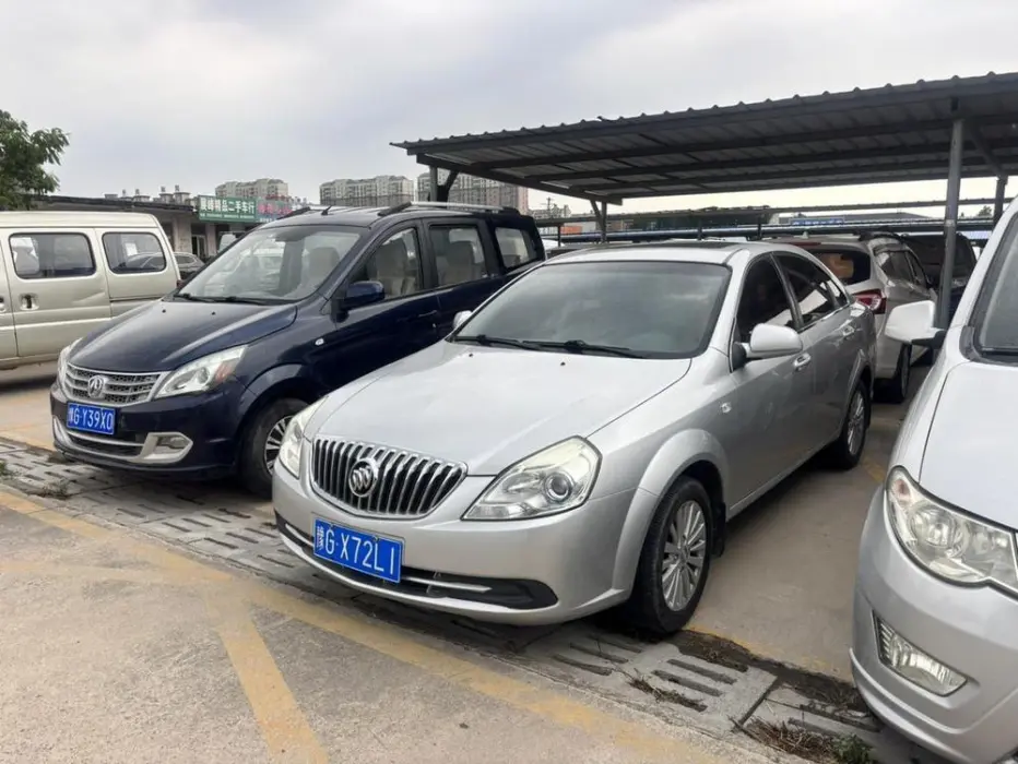Excelle 2015 1.5L manual exclusive model