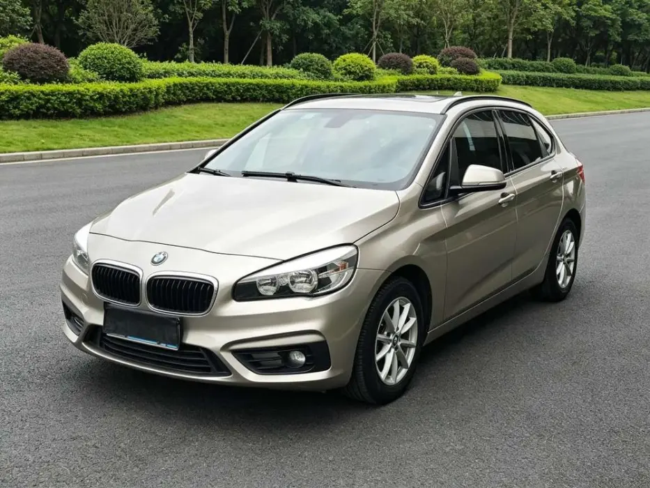 BMW 2 Series Station Wagon 2016 218i Fashion Model