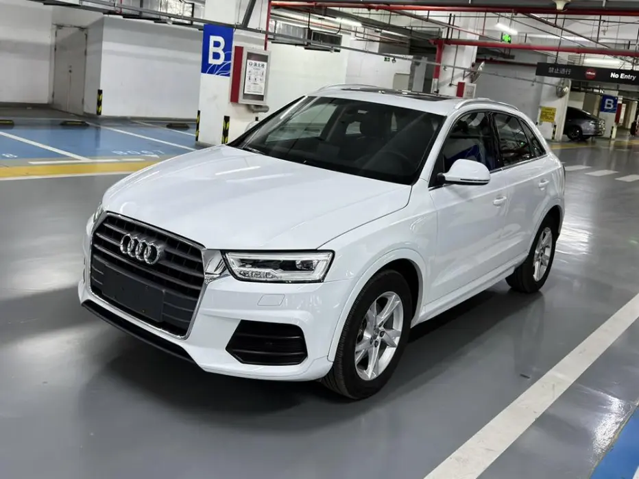 Audi Q3 2018 30th Anniversary Model 30 TFSI Fashion Model