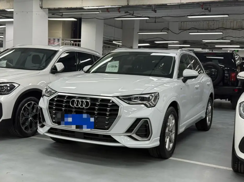 Audi Q3 2020 35 TFSI aggressive and dynamic