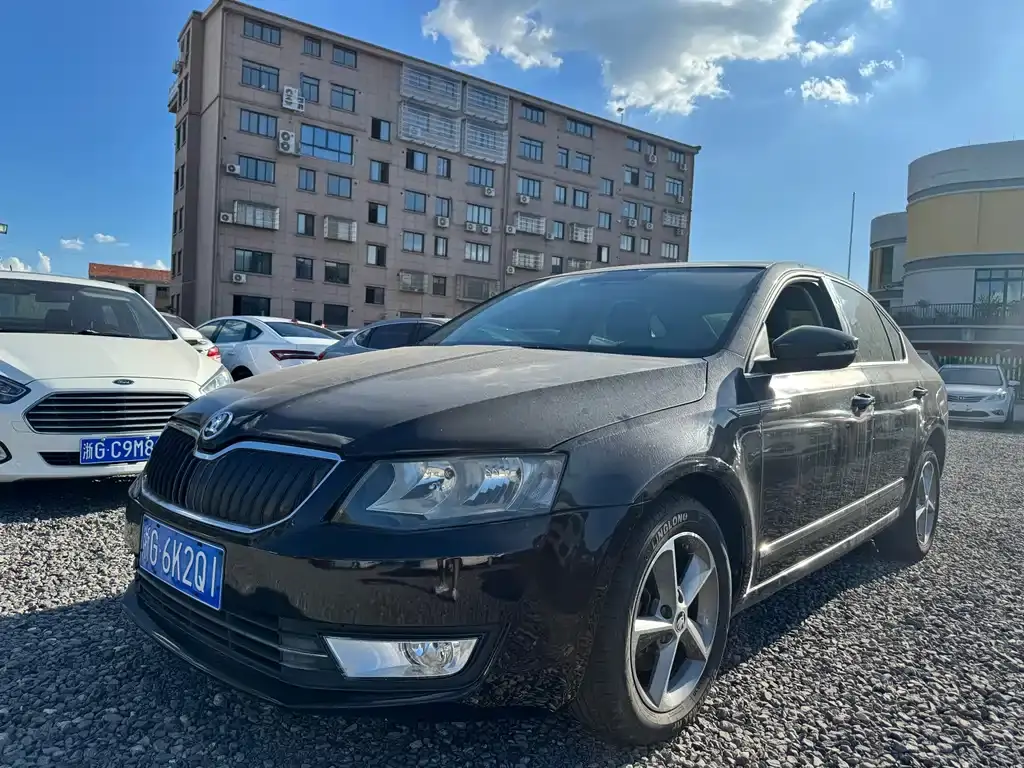 Octavia 2016 1.6L Automatic Intelligent Travel Edition