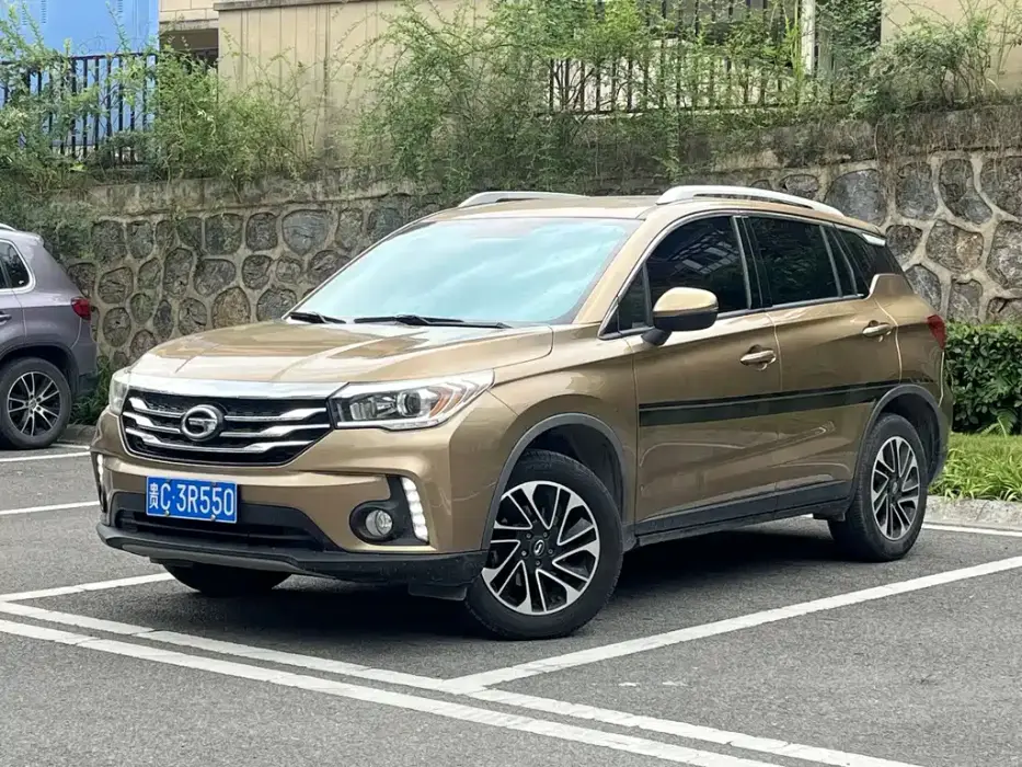 Trumpchi GS4 2016 model 235T G-DCT Elite Edition