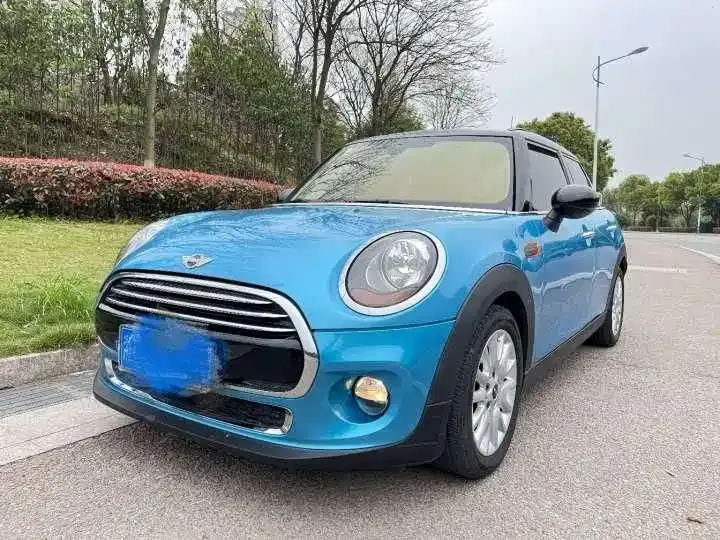 MINI 2015 model 1.5T COOPER Fun Five-door Edition