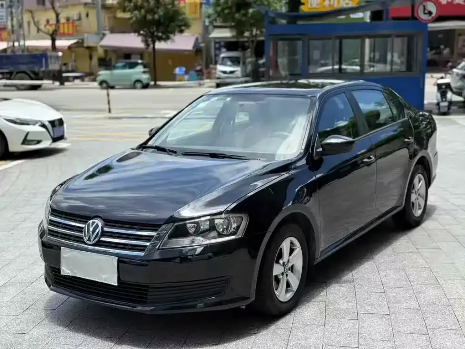 Lavida 2013 facelift classic 1.6L automatic fashion version