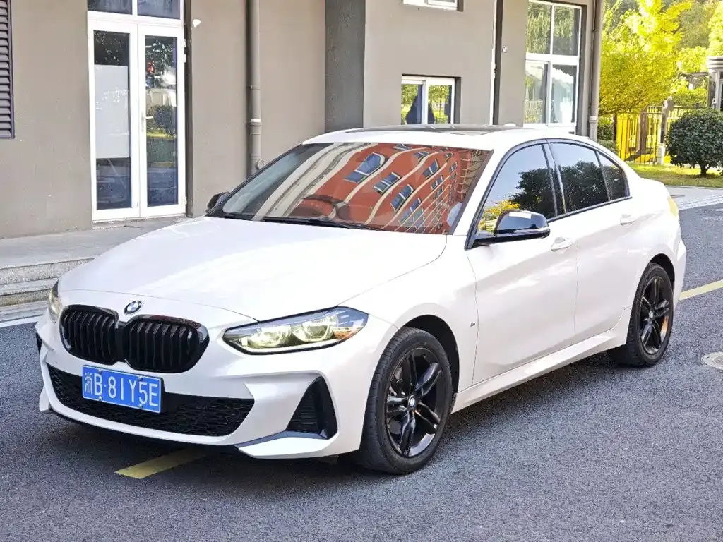 BMW 1 Series 2021 120i M Sports Night Edition